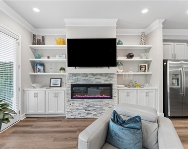 3364 Sarah Trail - Photo Thumbnail 11