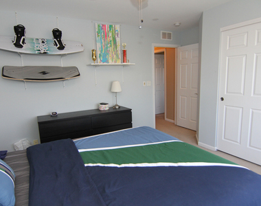 2930 Glacier Way - Photo Thumbnail 22