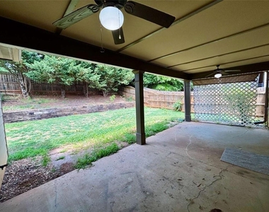 4668 Hidden Creek Drive - Photo Thumbnail 24