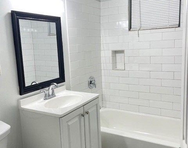 665 Sw Barnes Drive Sw - Photo Thumbnail 3