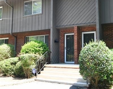 1604 Briarcliff Road - Photo Thumbnail 25