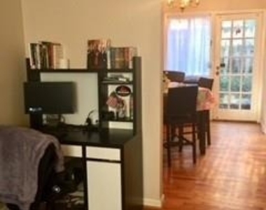 1604 Briarcliff Road - Photo Thumbnail 4
