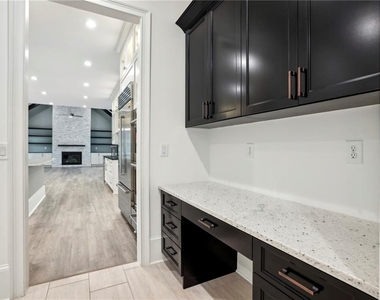 3750 Robinson Road Ne - Photo Thumbnail 26