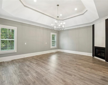 3750 Robinson Road Ne - Photo Thumbnail 30