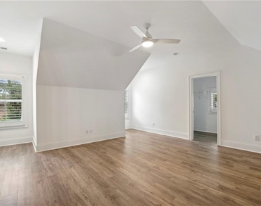 3750 Robinson Road Ne - Photo Thumbnail 43