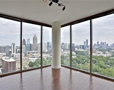 270 17th Street Nw - Photo Thumbnail 2