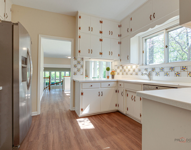544 Ravine Avenue - Photo Thumbnail 10