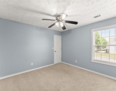 104 Jameston Drive - Photo Thumbnail 12