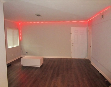 4003 Wingate Way - Photo Thumbnail 22