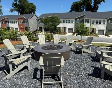 1682 Hannah Terrace Nw - Photo Thumbnail 27