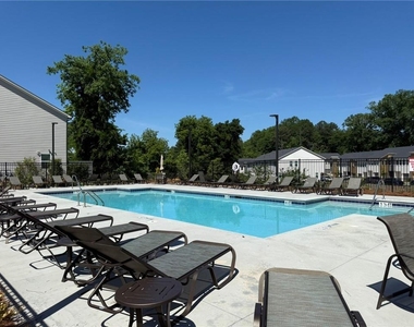 1682 Hannah Terrace Nw - Photo Thumbnail 24