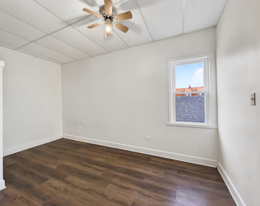9046 S Brandon Avenue - Photo Thumbnail 10