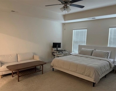 274 Canyon Ferry Way - Photo Thumbnail 3