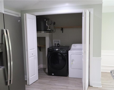 3432 Gilleland Circle - Photo Thumbnail 13