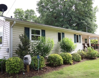 3432 Gilleland Circle - Photo Thumbnail 3