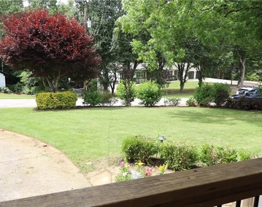 3432 Gilleland Circle - Photo Thumbnail 6
