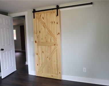 3432 Gilleland Circle - Photo Thumbnail 18