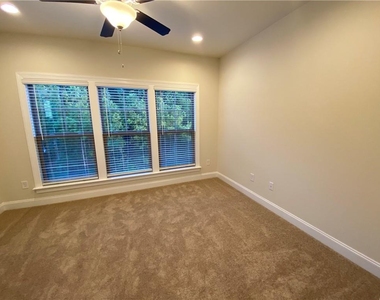 3729 Allegretto Circle - Photo Thumbnail 19
