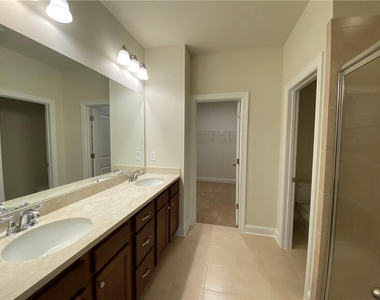 3729 Allegretto Circle - Photo Thumbnail 12