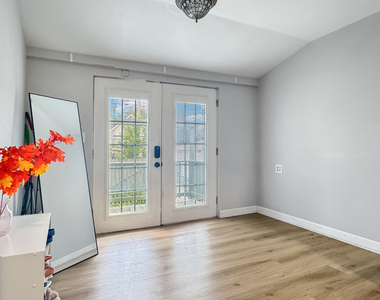 5322 W Cuyler Avenue - Photo Thumbnail 7