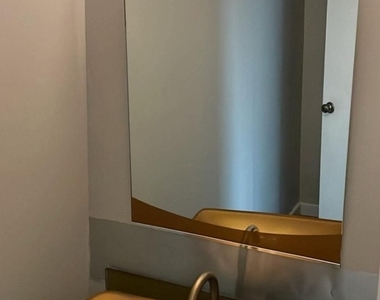 1015 Casa Drive - Photo Thumbnail 4