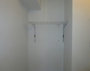 920 Casey Court - Photo Thumbnail 9