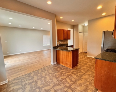 1617 Spaulding Road - Photo Thumbnail 4