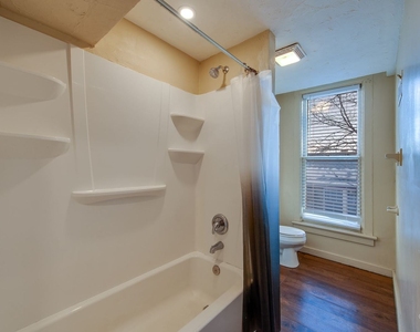 325 E Chicago Street - Photo Thumbnail 10
