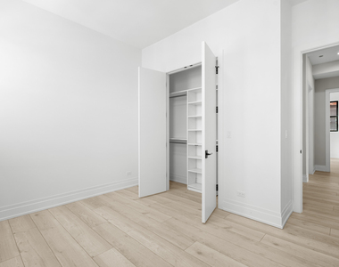 1331 W Taylor Street - Photo Thumbnail 1