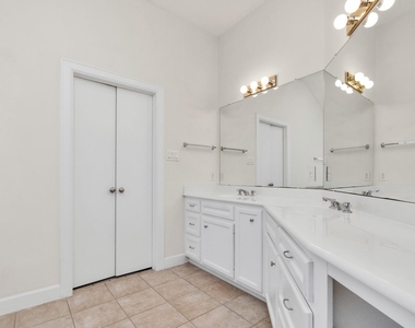 3627 Main Plaza Drive - Photo Thumbnail 27