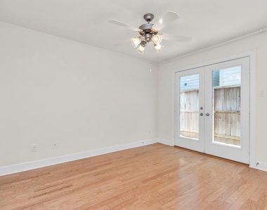 3627 Main Plaza Drive - Photo Thumbnail 6