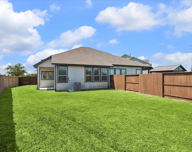 9702 Soto Street - Photo Thumbnail 4