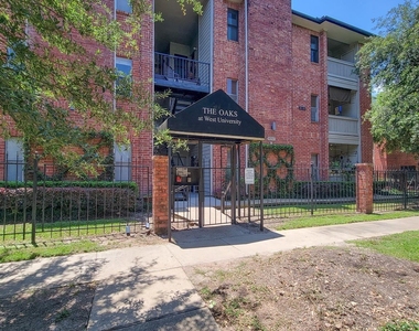 4041 Drake Street - Photo Thumbnail 24