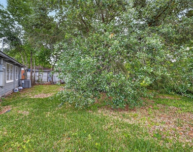 3918 Tavenor Lane - Photo Thumbnail 34