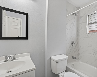 3918 Tavenor Lane - Photo Thumbnail 20