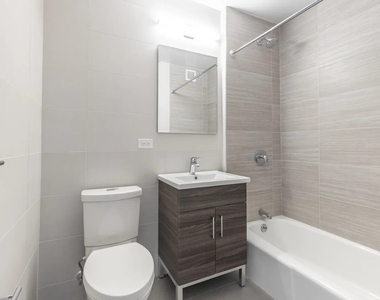 West 48th Street, New York, NY 10019 - Photo Thumbnail 4