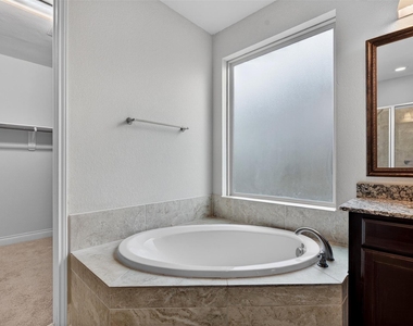 3311 Pleasant Hollow Lane - Photo Thumbnail 27