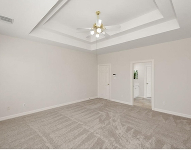 4119 Pembrooke Way - Photo Thumbnail 9