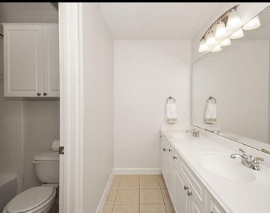 4119 Pembrooke Way - Photo Thumbnail 22