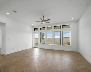 21747 Zebra Swallowtail Drive - Photo Thumbnail 4