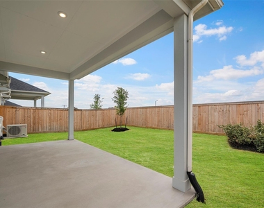 21747 Zebra Swallowtail Drive - Photo Thumbnail 22