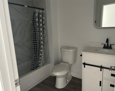 6119 Dryad Drive - Photo Thumbnail 14