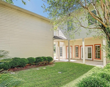 4425 Mildred Street - Photo Thumbnail 30