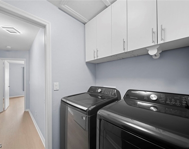 15624 Sunny Crest Lane - Photo Thumbnail 26
