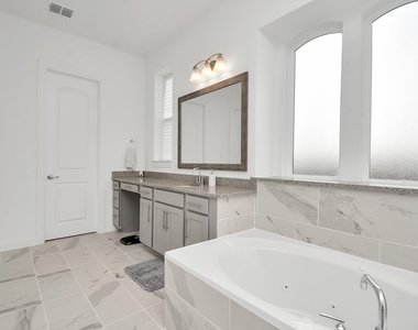 21302 Rose Loch Lane - Photo Thumbnail 27