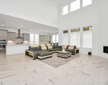 21302 Rose Loch Lane - Photo Thumbnail 10