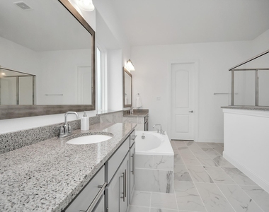 21302 Rose Loch Lane - Photo Thumbnail 25