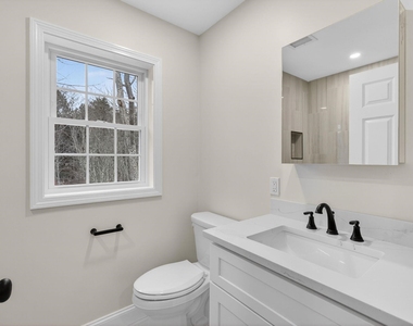 335 Raymond - Photo Thumbnail 26