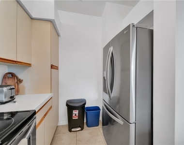 13211 Whitehaven Lane - Photo Thumbnail 21