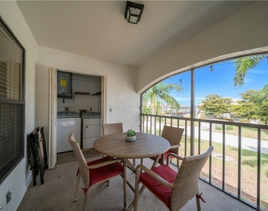 13211 Whitehaven Lane - Photo Thumbnail 31